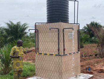 حفر بئر في (نيجيريا) ارتوازي