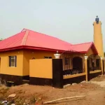 بناء مسجد في بنين مساحة 100 متر